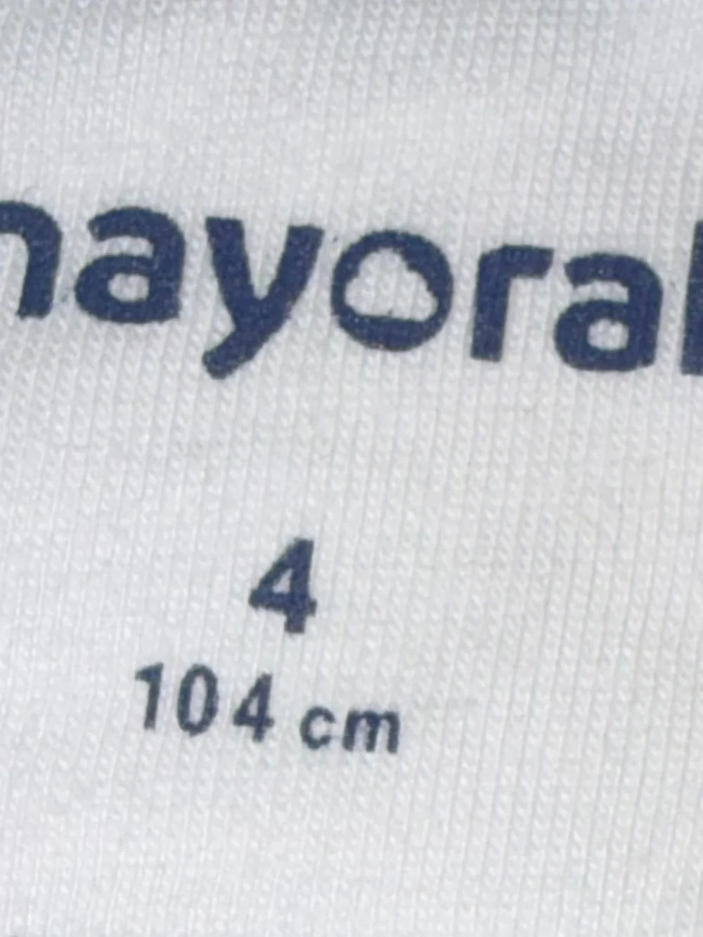 Mayoral sports tee raglan sleeves sz 4 NWT smoke free home